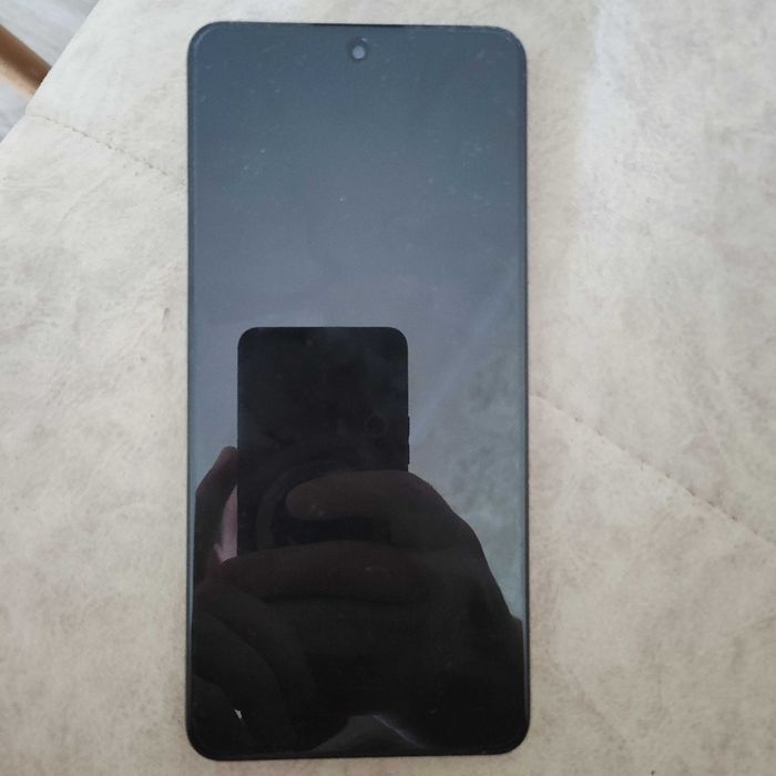 Продам новый Honor X8d 8/256