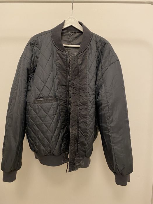 Мужской бомбер Bershka