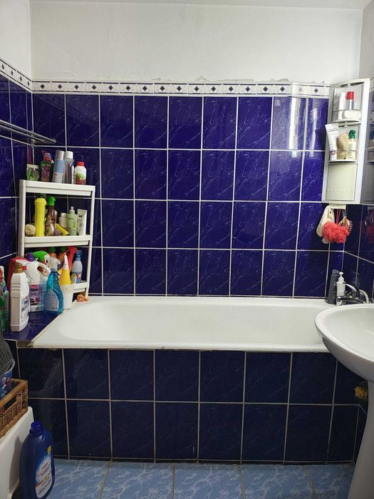 Vând apartament 3 camere