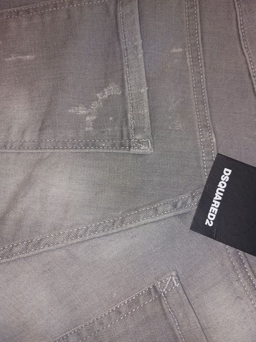 Оригинални DSQUARED2 къси дънки