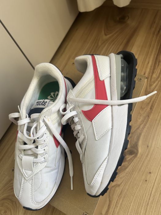 Маратонки  Nike 35 номер