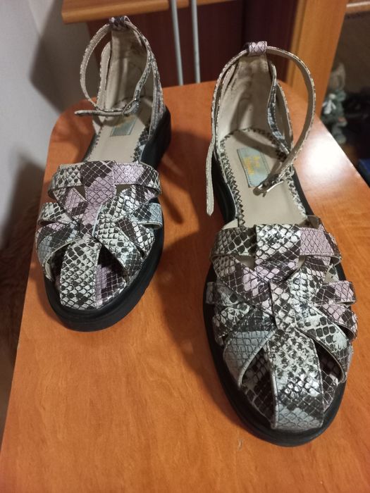 Sandale piele fără toc