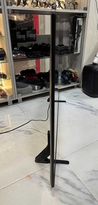 Телевизор SAMSUNG UE50AU9072UXXH-50" 4K Smart TV