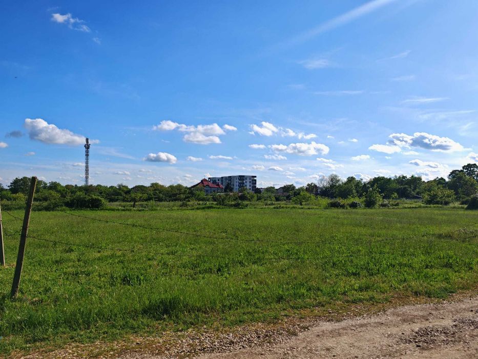 Vand teren parcelat cu puz gata de construit -strada Teius 121B