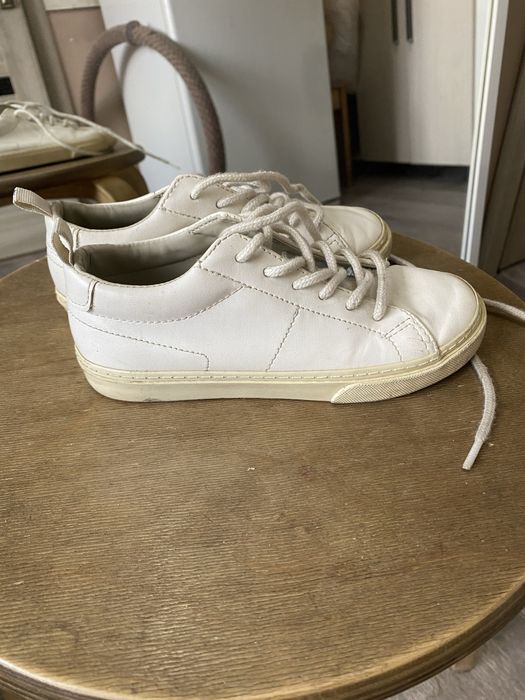 Детская обувь. Кроссовки