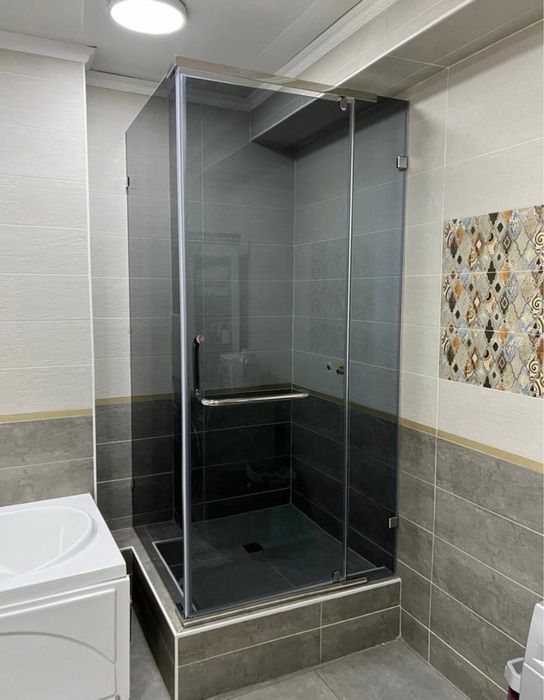 Душ кабины и лофт перегородки