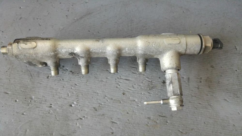 rampa injectoare cu senzor 1.7 cdti z17dtr opel astra h 55pp05-01