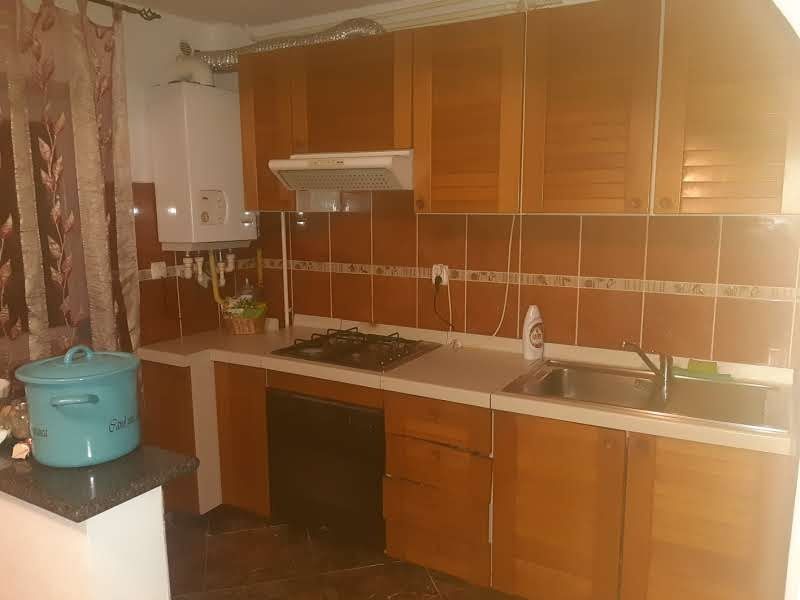 De închiriat ap 2 camere Mărășești