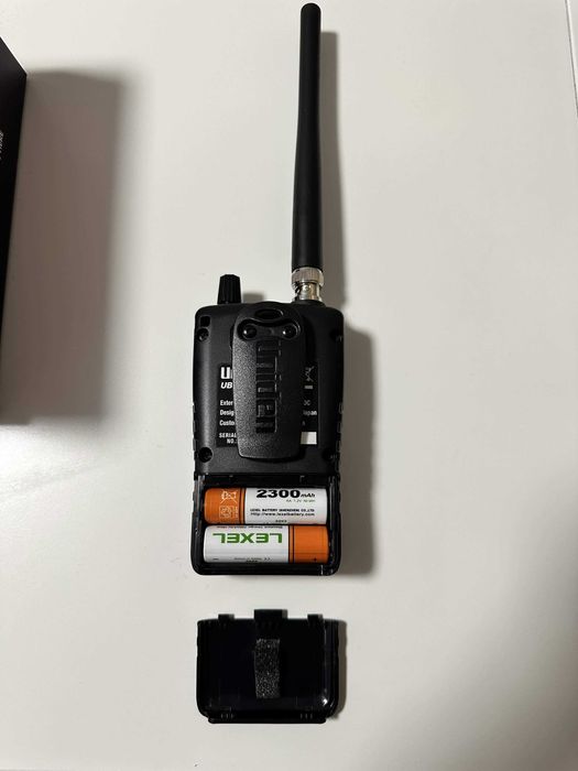 Scanner Radio Uniden UBC75XLT