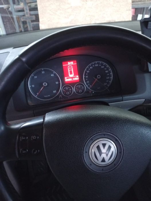 Volskwagen Touran 2.0tdi