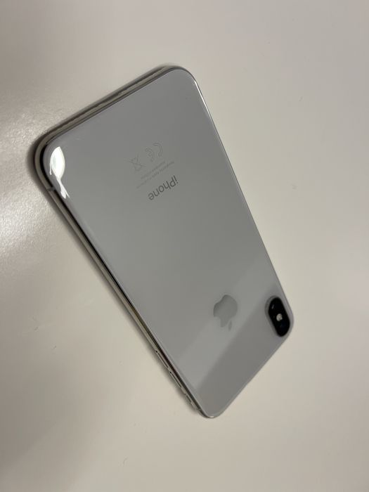 Vand iPhone X / Arata ca nou!