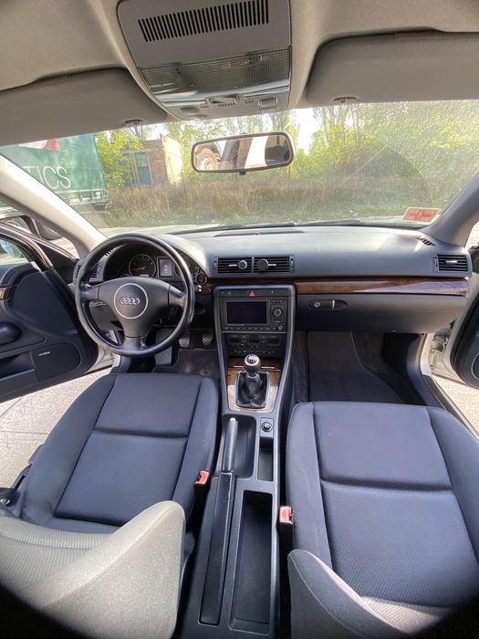 AUDI A4 2004 — imagine 5