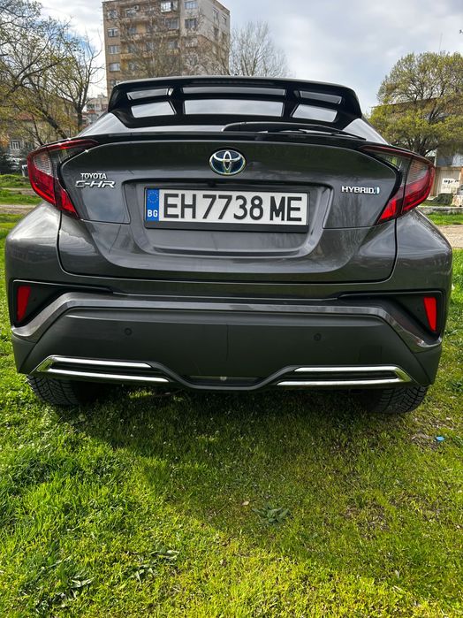 Toyota C-HR 2.0 Hybrid Гаранция 150кс