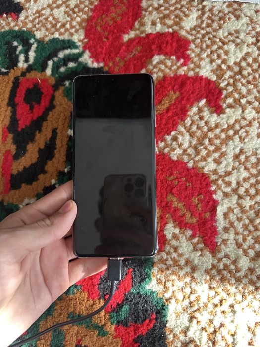 S 20plus koreyski sim imeydan otgan 12/256