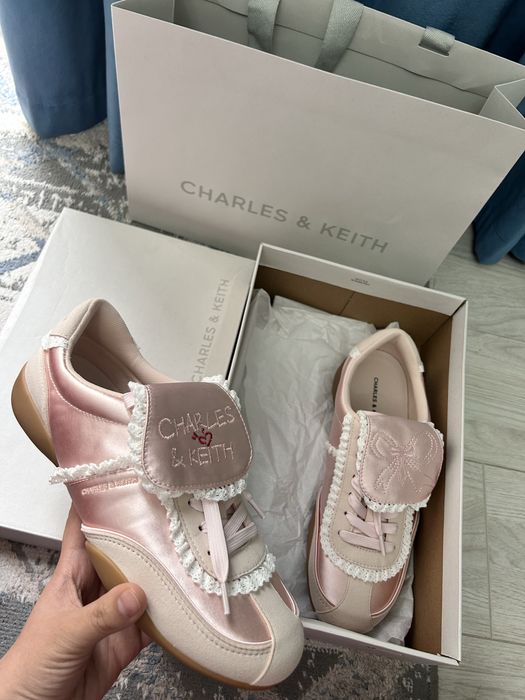 Кроссовки Charles & Keith оригинал, 38 размер, новые