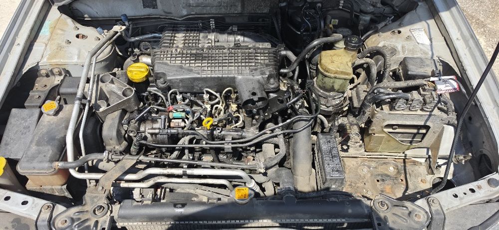 Нисан Алмера Н16 1.5дци 82кс Nissan Almera N16 1.5dci na chasti