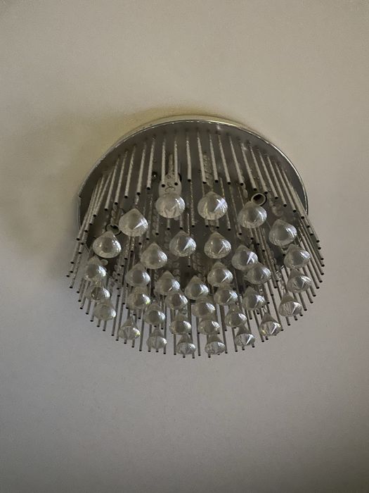 Продам люстру в зал!