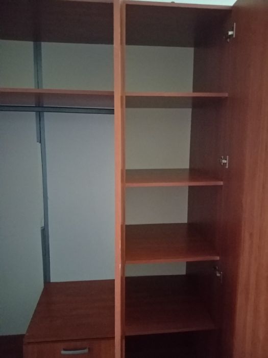 продается шкаф на фото