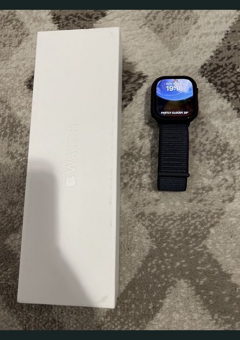 Apple Watch 10 GPS  46 mm Jet Black Case , Sport Ink Loop + 3 folii protecție ecran - 1400 ron, garanție 08.05.2027