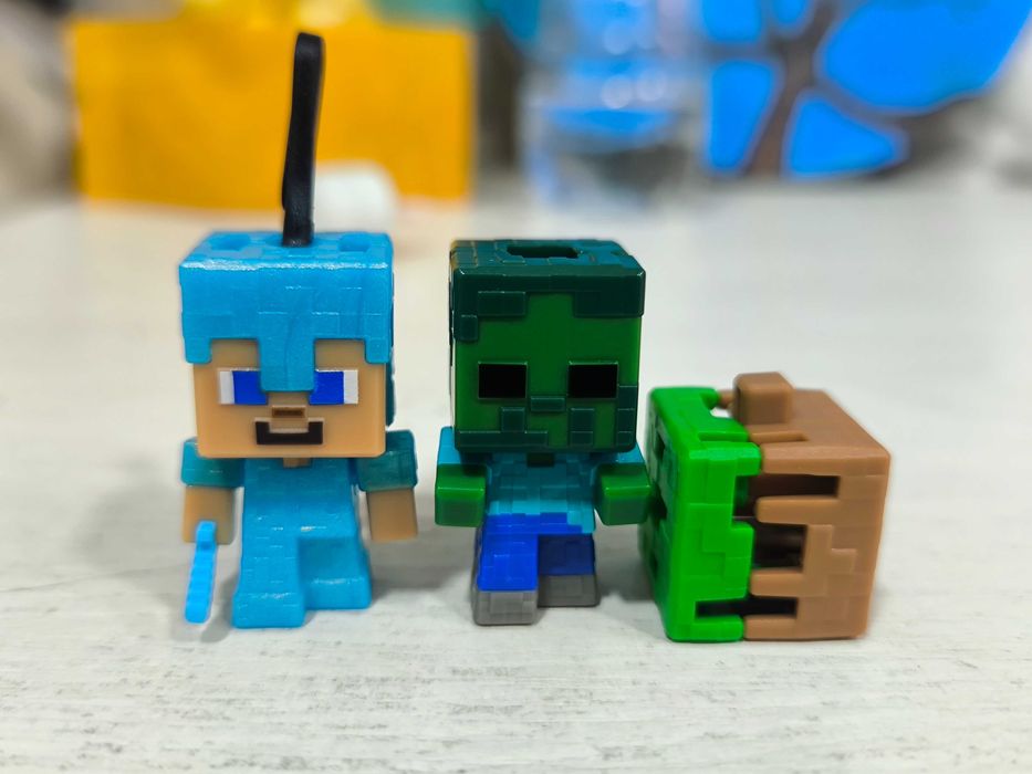 Kinder joy Minecraft
