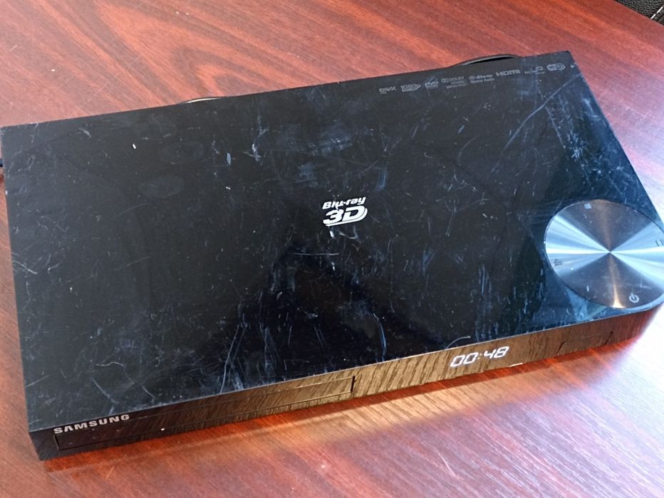 Samsung BD-H6500, Blu-Ray disc/DVD/CD/MP3-player, folosit, in stare fo