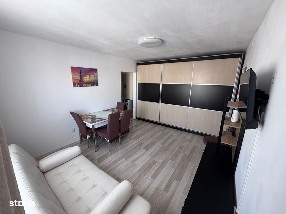 Apartament 2 camere, etaj 4, mobilat, Brașov