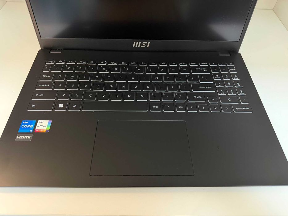 Dracula Amanet: Laptop MSI 15 B11M.