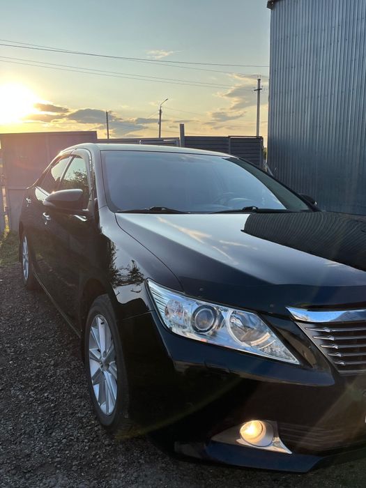 Продам Тойота камри 50