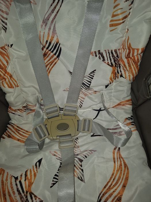 Стульчик для кормления 0+ качалка /качеля