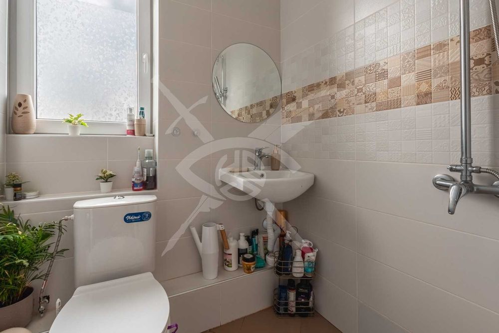 Продава се Тристаен апартамент в София, Център - 87 кв.м за 3322 €/кв.м - Снимка #9