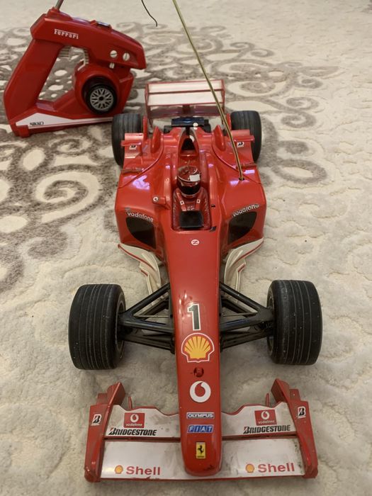 Automodel Ferrari F1 cu radiocomanda de colectie