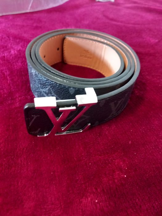 Curele Louis Vuitton noi