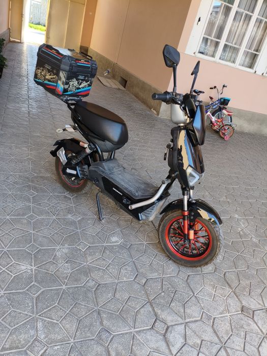 Skuter elektro tezlik 60 max