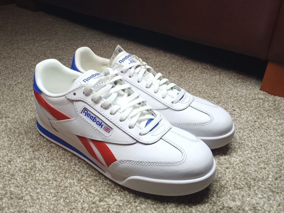 Reebok Classic krasovka, унисекс, 40 razmer / размер, yangi / новые,
