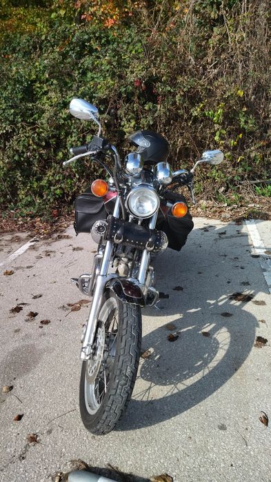 YAMAHA XV 1100 Virago