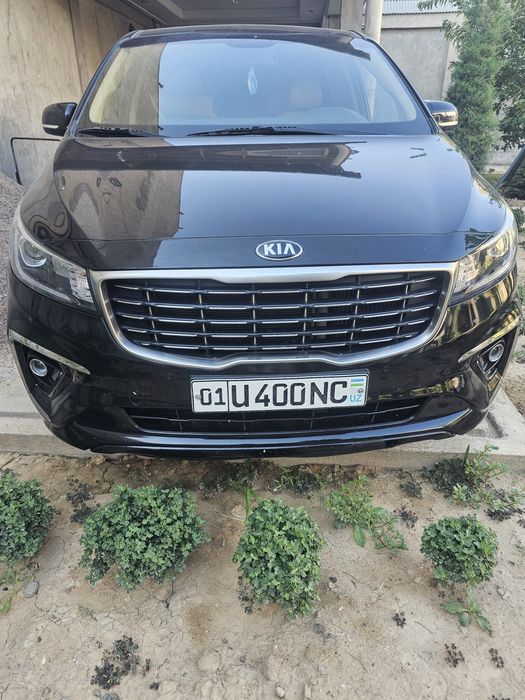 KIA CARNIVAL 2.2 DIZEL. 9 местный 2019 год. Киа карнивал солярка