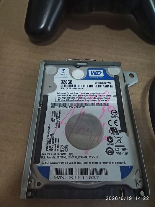 Vând PS3 Cech2004B pt piese Sursă Ventilator Racitor HDD WD320gb