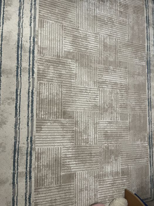 Продам ковер (ковры) в хорошем состоянии