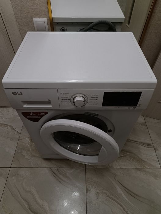 Продам стиральную машинку