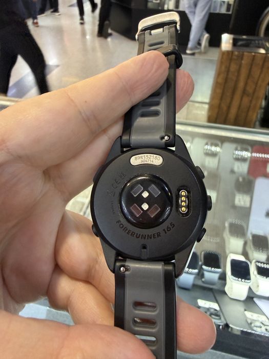 Garmin Forerunner 165