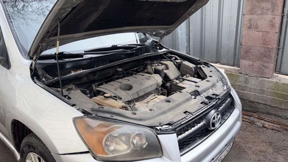 Продам машину тойота