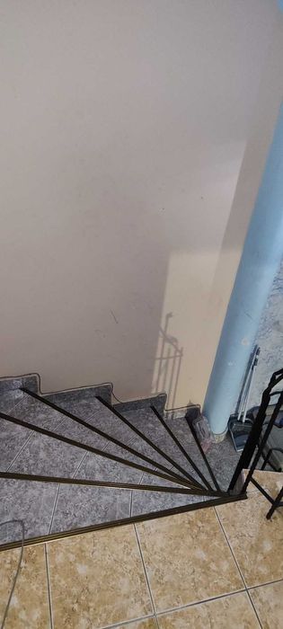 Продава се Тристаен апартамент в София, Студентски град - 164000 кв.м за 2 €/кв.м - Снимка #12