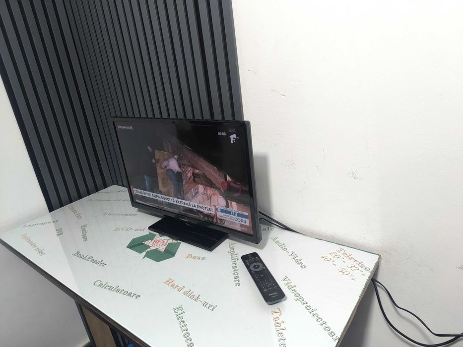 Televizor Panasonic TX-24DW334 24 inch LED TV Full HD HDMI