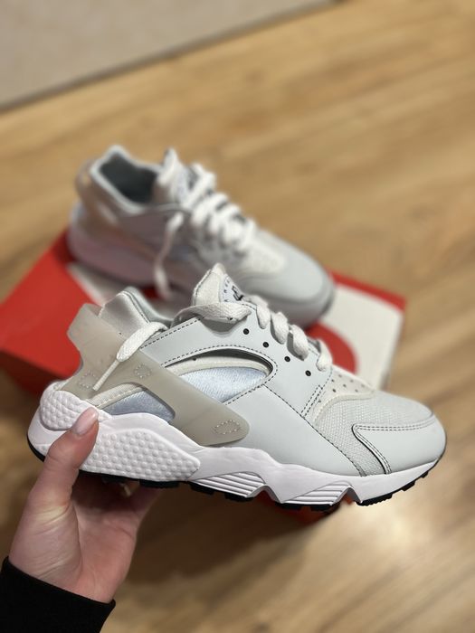 Дамски маратонки Nike Huarache