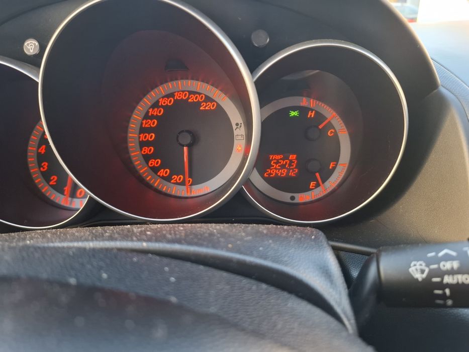 Mazda 3 berlină 2005