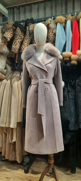 палта от естествен косъм/манта/якета