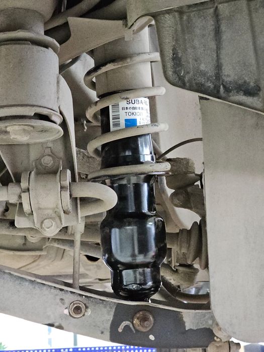 20365SC071 Задние амортизаторы  Subaru Forester