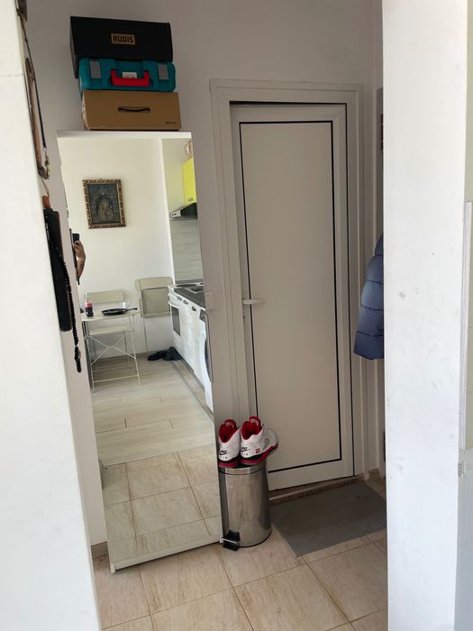 А адрес продава Двустаен апартамент зад НСА