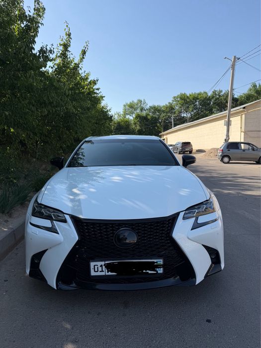 Sotiladi lexus gs 350