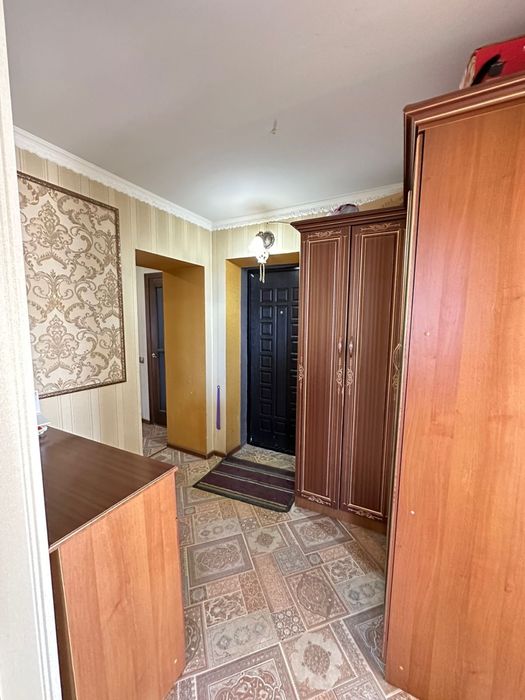 Продам 5 комнатную квартиру